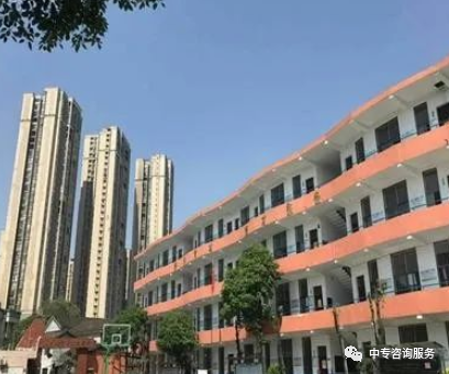 株洲市德才職業(yè)技術(shù)學(xué)校2022招生簡(jiǎn)章（學(xué)校招生總計(jì)劃350人）-廣東技校排名網(wǎng)