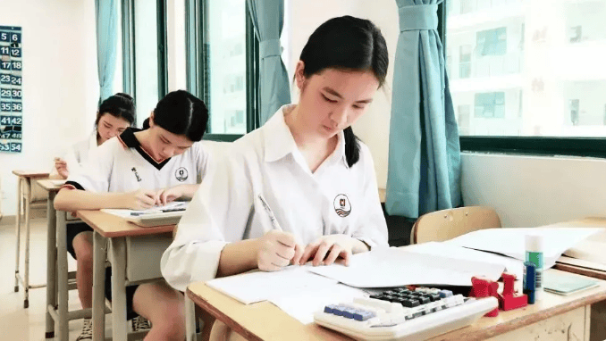 讀中專女孩學(xué)什么專業(yè)好 中專適合女生學(xué)的專業(yè)-1